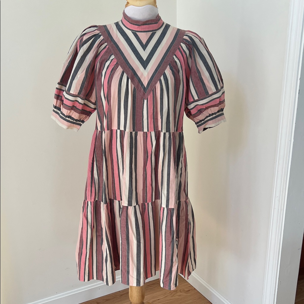 Ulla Johnson Sz 6, Striped Puff Sleeve Julia Dress.